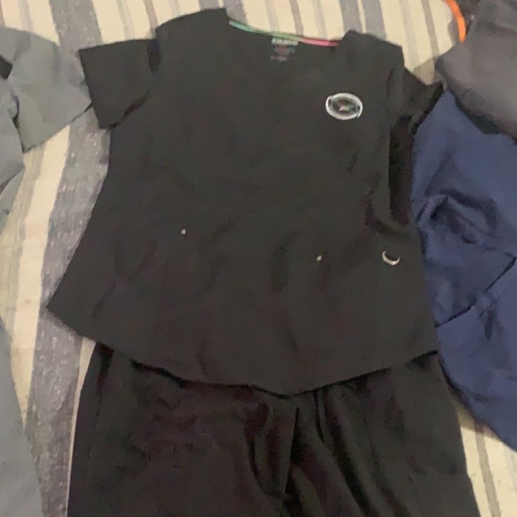 Womens Scubs - Picture 2 of 2